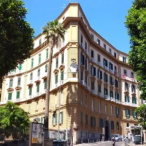 Amedeo - Il Salotto Di Apartment